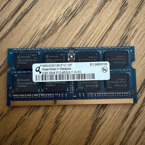 Laptop memory 2GB 2Rx8 PC3 8500S 7-10 used