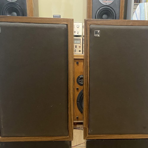 Vintage KEF Kit speakers used, B200 SP1063 woofer, T27 SP1032 tweeter