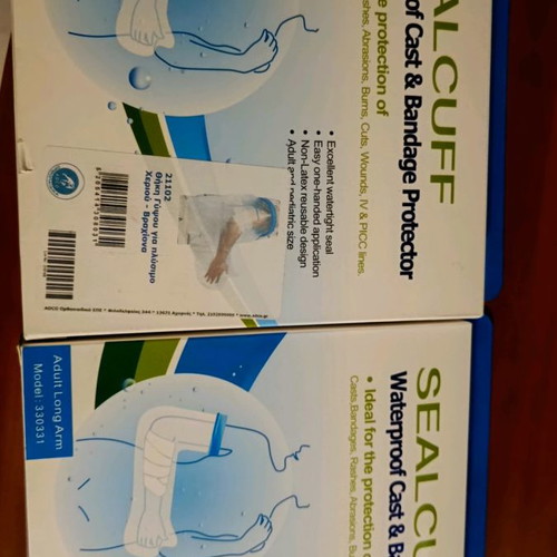 Waterproof hand cover new, adjustable up to the shoulder