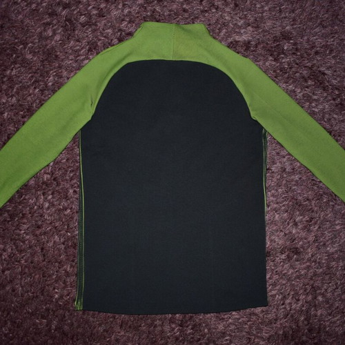 Nike Training Shirt Midlayer Aeroswift Drill Strike like new, size M, black and green