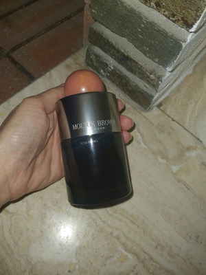 Άρωμα Molton Brown