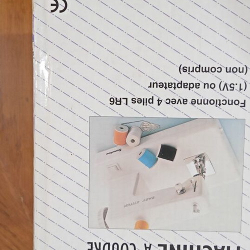 Somotec Easy Stitch Portable Children's Sewing Machine like new
