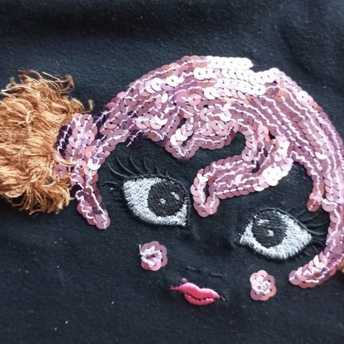 Sleeveless blouse with embroidered sequin girl face, like new, size S