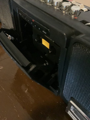 Ραδιοκασετόφωνο Sunny καινούργιο, στο κουτί του, made in Japan