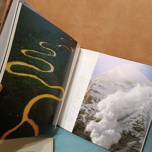 The Power of Nature photographic album new
