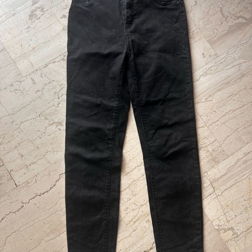 Pull&Bear High Rise Skinny Jean black, like new, size M