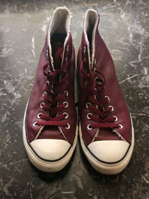 Converse Chuck Taylor All Star Winter Leather μπορντό, σαν καινούργιο, μέγεθος 42