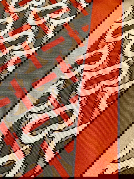-75% Burberry μεταξωτό φουλάρι μεγάλο 90Χ90cm ΚΑΙΝΟΥΡΙΟ