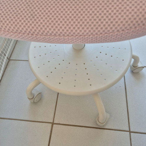 IKEA children's desk chair like new