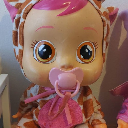 Klapsoulini giraffe doll large like new, intact