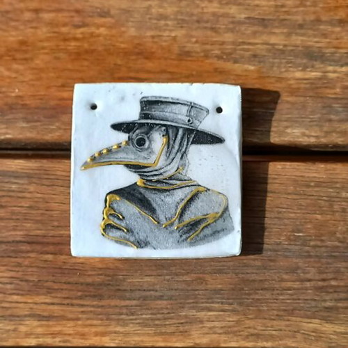 Handmade ceramic charm 5x5cm new, black and gold