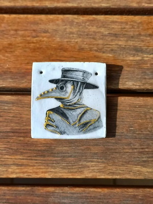 Χειροποίητο κεραμικό φυλαχτό 5x5cm καινούργιο, μαύρο και χρυσαφί