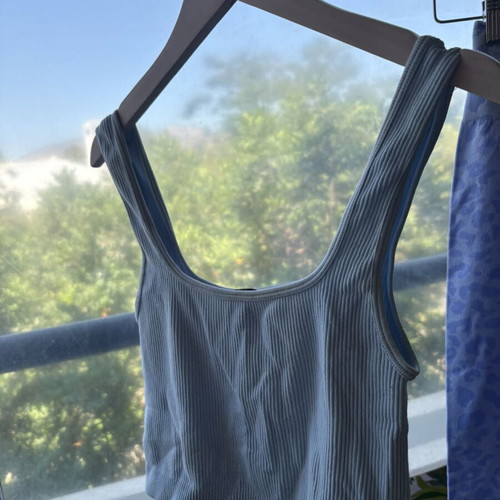 Zara seamless ribbed crop top, blue and purple