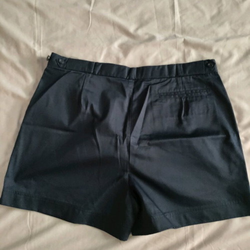 Fred Perry men's bermuda shorts like new, size XL, blueblack