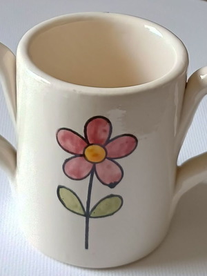 Toddlers Mug Flower new, white earthenware, hand painted