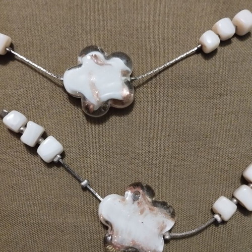Necklace with triple strand glass flowers and beads new