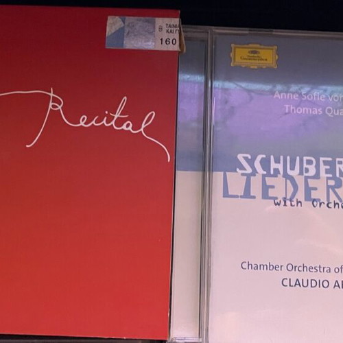 Music CDs like new, pack of 3