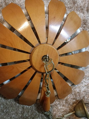 Wooden lamp with two fluorescent bulbs like new