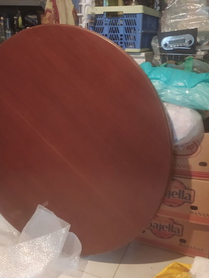 Wooden extendable round dining table like new, 1.20x2.50m