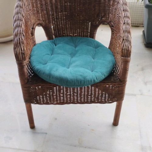 Bamboo children's armchair like new with petrol and red cushions