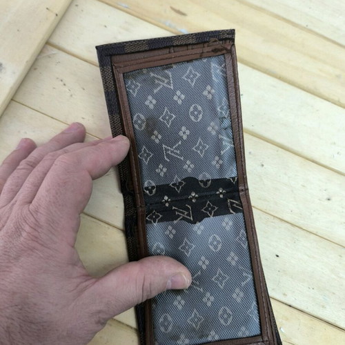 Wallet brown like new