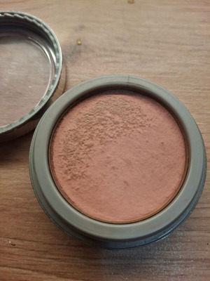 Jordana blush used