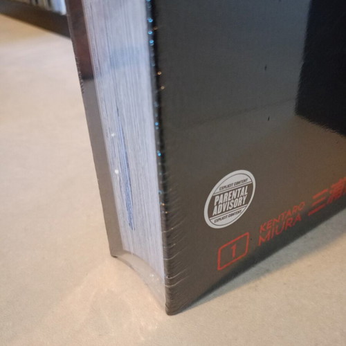 Berserk Deluxe Vol 1 new, English