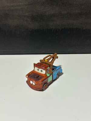 Disney Pixar Cars Mater γερανάκι με pull back μηχανισμό σαν καινούργιο