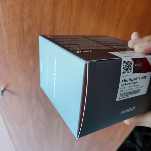 Ryzen 5 7600 sealed, new