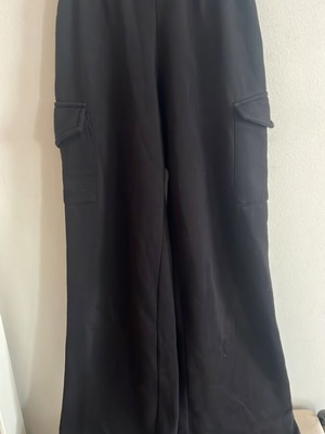 Cargo pants black used small