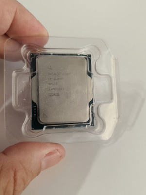 Intel Core i3-12100F 3.3GHz processor for Socket 1700