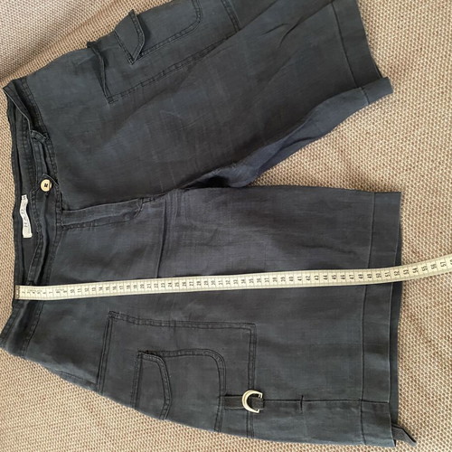 Women's linen cargo shorts like new, charcoal gray, size M/L