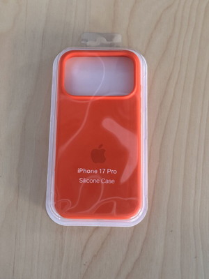 Apple iPhone 17 Pro silicone case