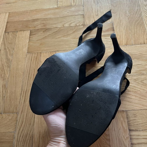 WS velvet sandals size 41, like new, black