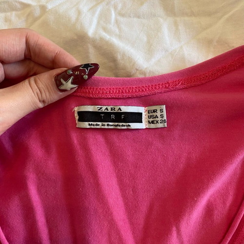Zara pink t-shirt used with small hole, size S