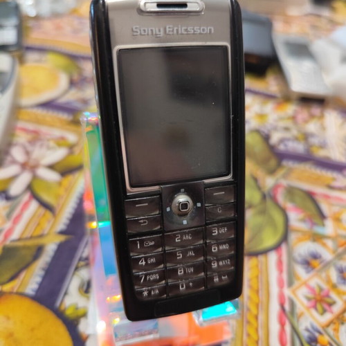 Sony Ericsson T630 used mobile phone black, battery loose, no charger