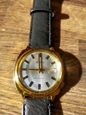 Mechanic wristwatch