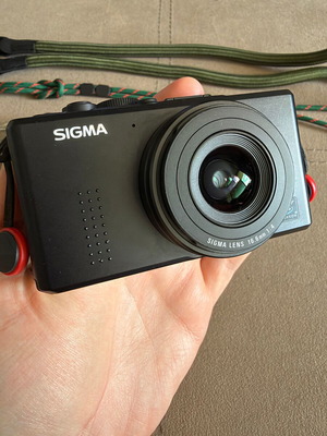 Sigma DP1s camera like new, rare model with Foveon X3 sensor