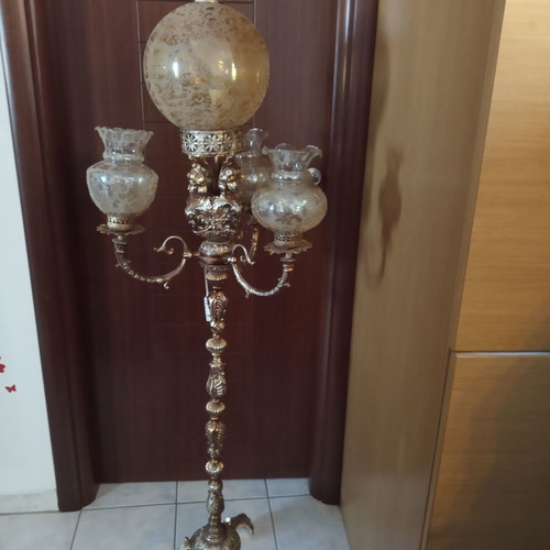 Floor lamp used, gold-bronze color, height 1.60 m