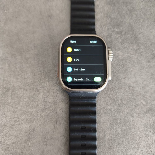 Smart watch used, excellent condition, fully functional with cable