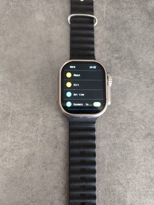 Smart watch used, excellent condition, fully functional with cable