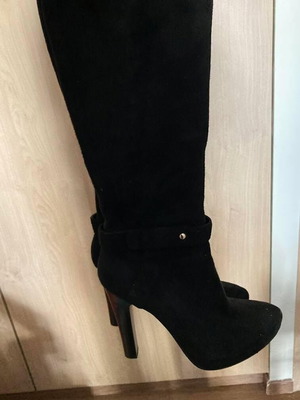 Voi Noi knee-high suede boots like new, black, size 38