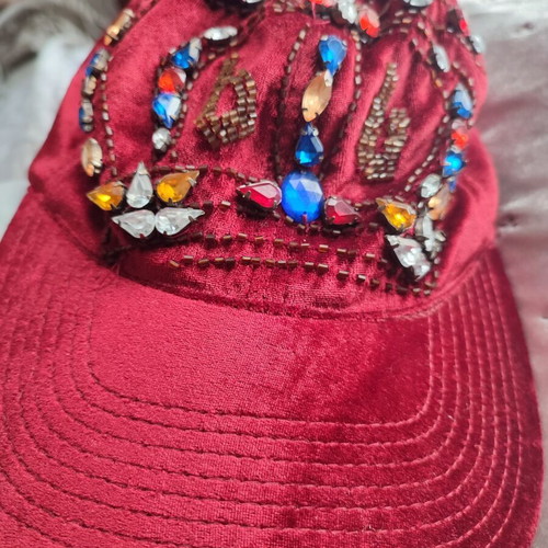 Bon-Bon velvet hat like new with stones and strass red