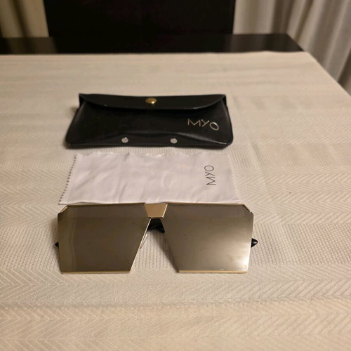 Myo sunglasses like new