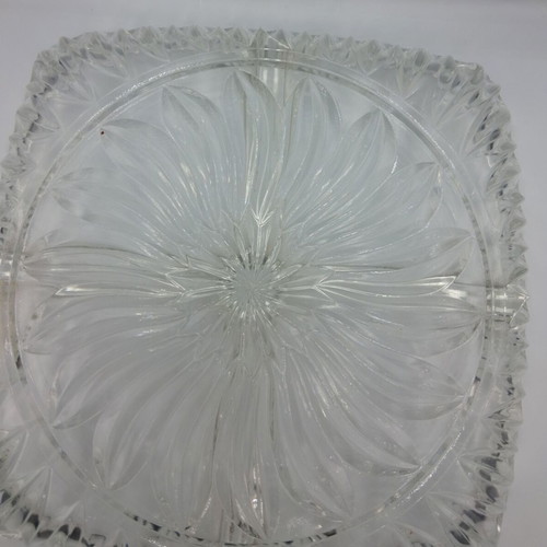 Vintage glass serving platter like new with four compartments