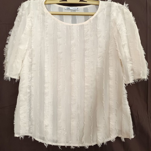 Zara semi-sheer short-sleeved top with fringes in beige, like new