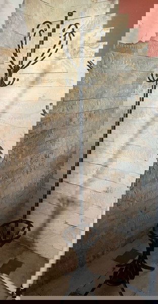 Μεταλλικός Καλόγερος Μαύρος