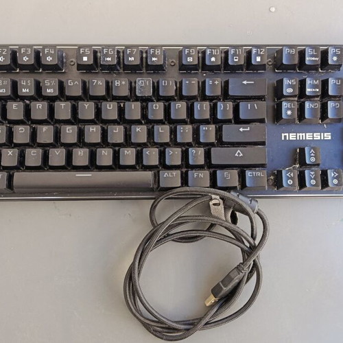 Turbo-X Nemesis N60 RGB USB Keyboard like new
