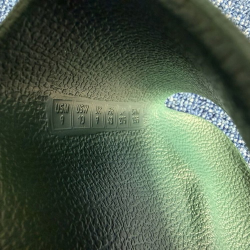 Adidas Adilette Aqua slides new, sizes 41.5 and 42.5