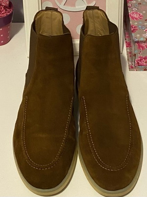 Scarosso brown suede boots like new, size 41.5